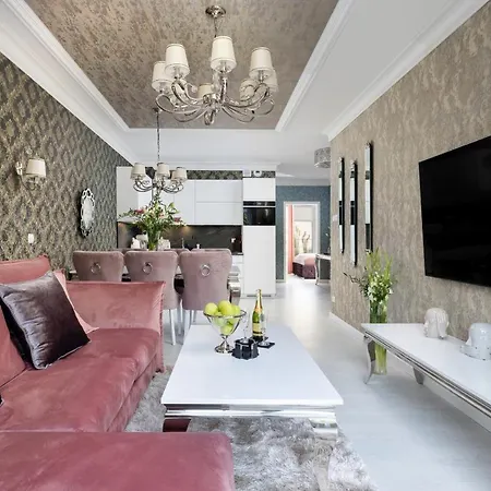 M&m-spa&art Bali, Nadmorskie Tarasy 4* 科沃布热格