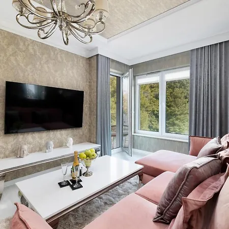 M&m-spa&art Bali, Nadmorskie Tarasy Lejlighedshotel 4*